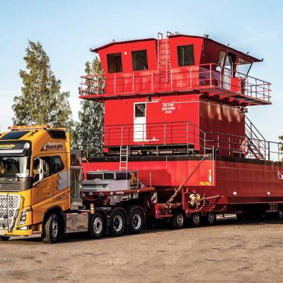 Motorised dredging vessels/barges